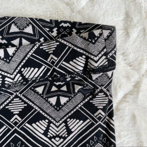 Victoria’s Secret PINK | Printed Yoga Aztec Festival Print Leggings | Size Small - Picture 6 of 13